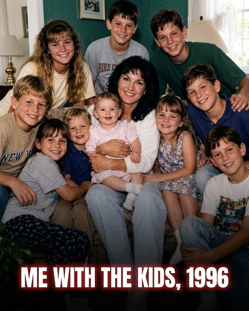 I Raised My Fiancé’s 10 Children After He Left Us. Thirty Years Later, His Attorney Arrived With a Letter That Changed Everything.